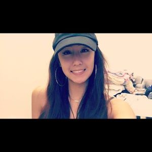 Meet your Posher, Eileen